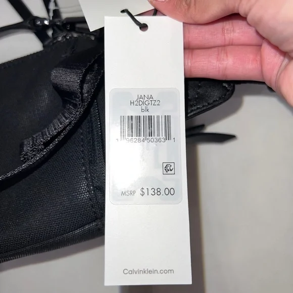 Calvin Klein Crossbody Bag - Picture 7 of 7